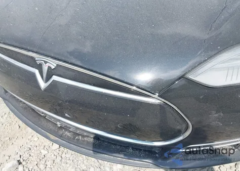 2016 Tesla Model S 60/70/75/85 из США, поврежденный, VIN 5YJSA1E1XGF124978